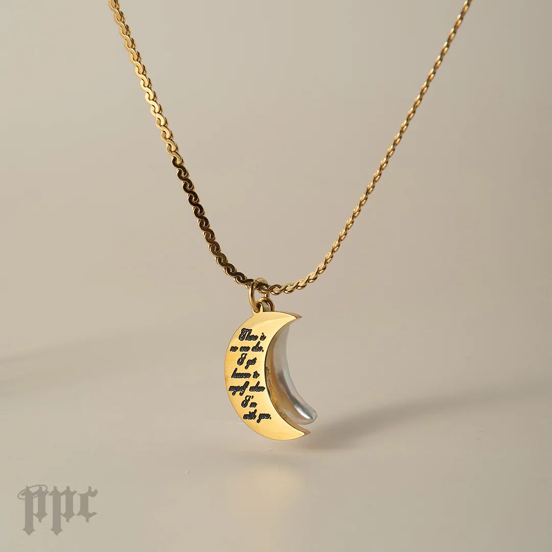 Astronaut Necklace - Image 5