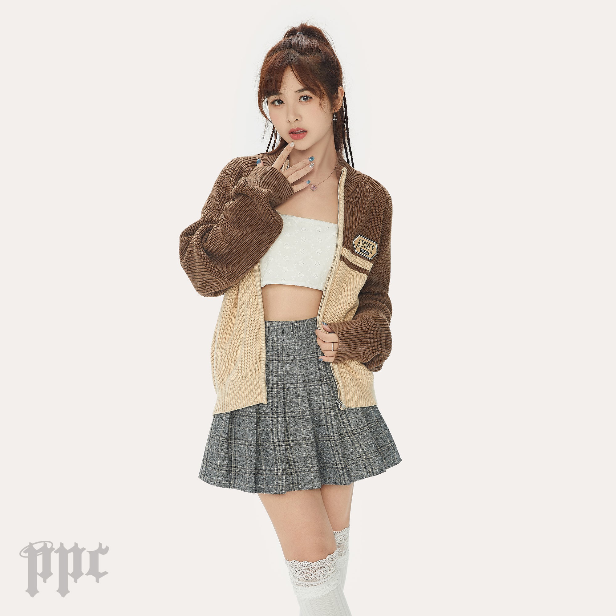 Atiny Knit Zip Sweater - Image 12