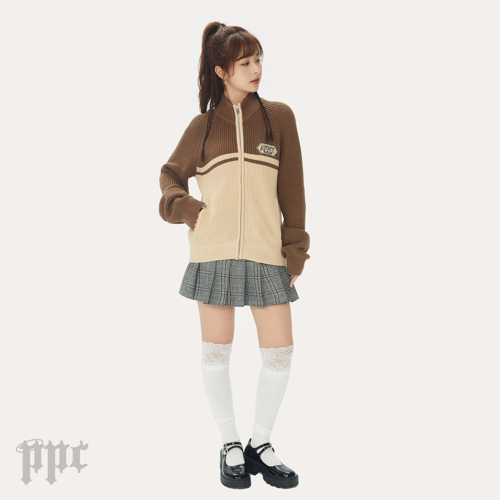 Atiny Knit Zip Sweater - Image 5