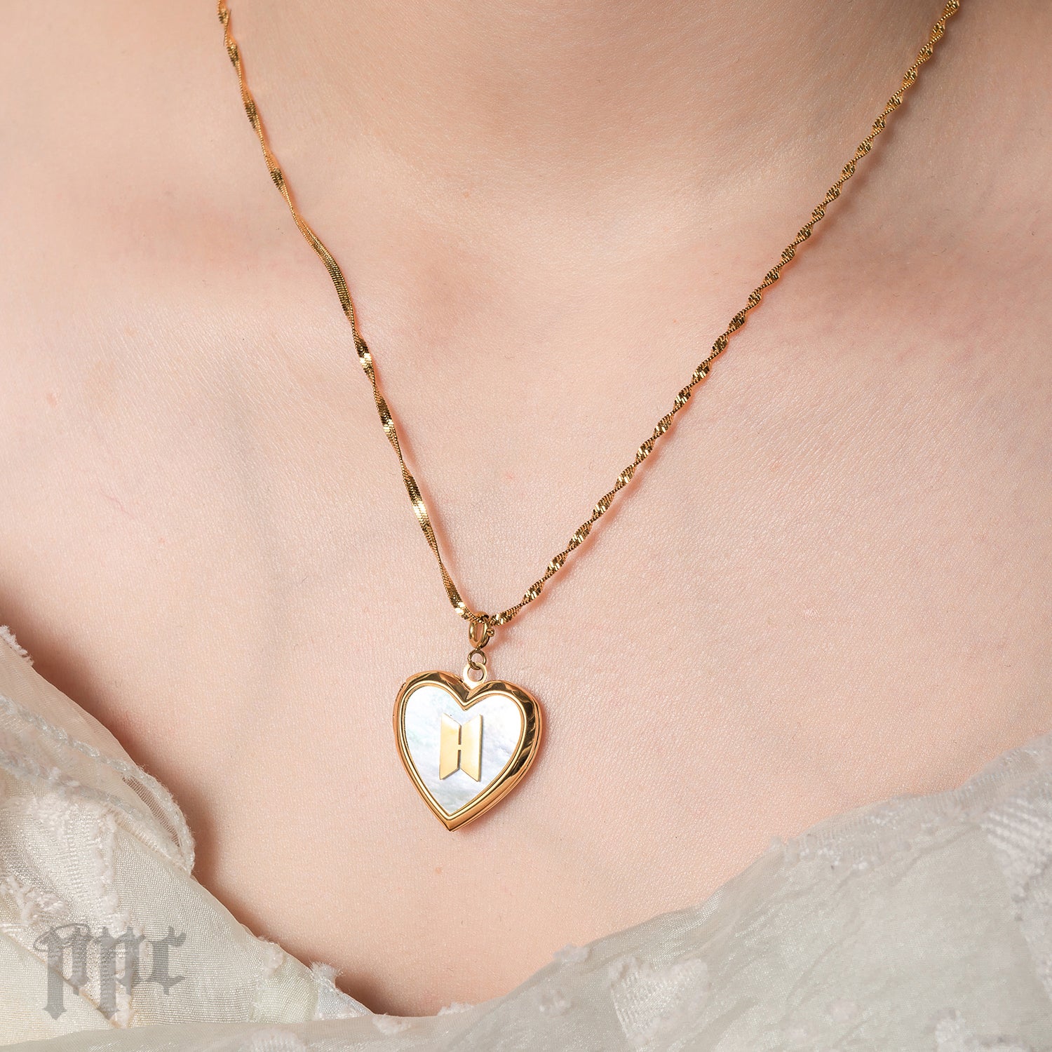 BTS Sweetheart Locket [PRE-ORDER] - Image 4