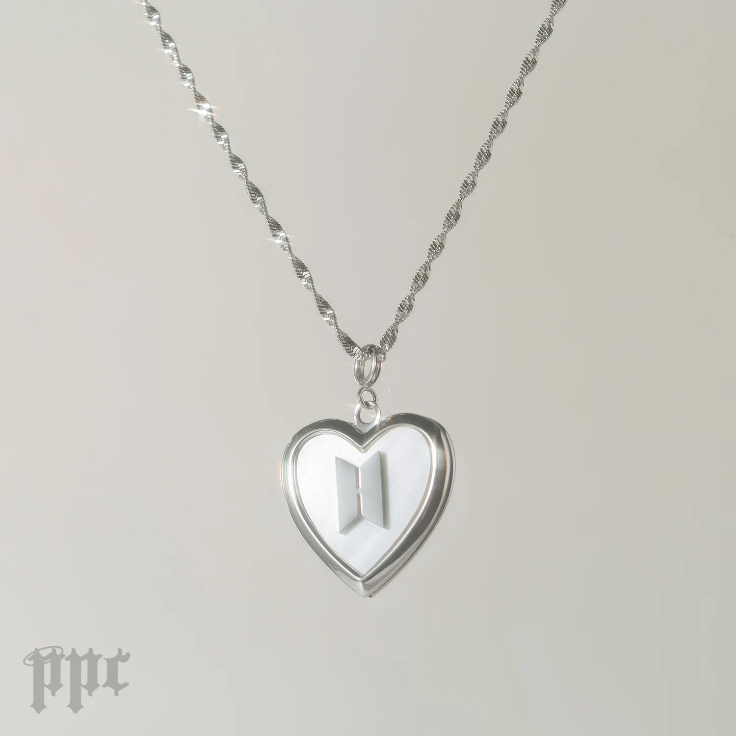 BTS Sweetheart Locket [PRE-ORDER] - Image 6