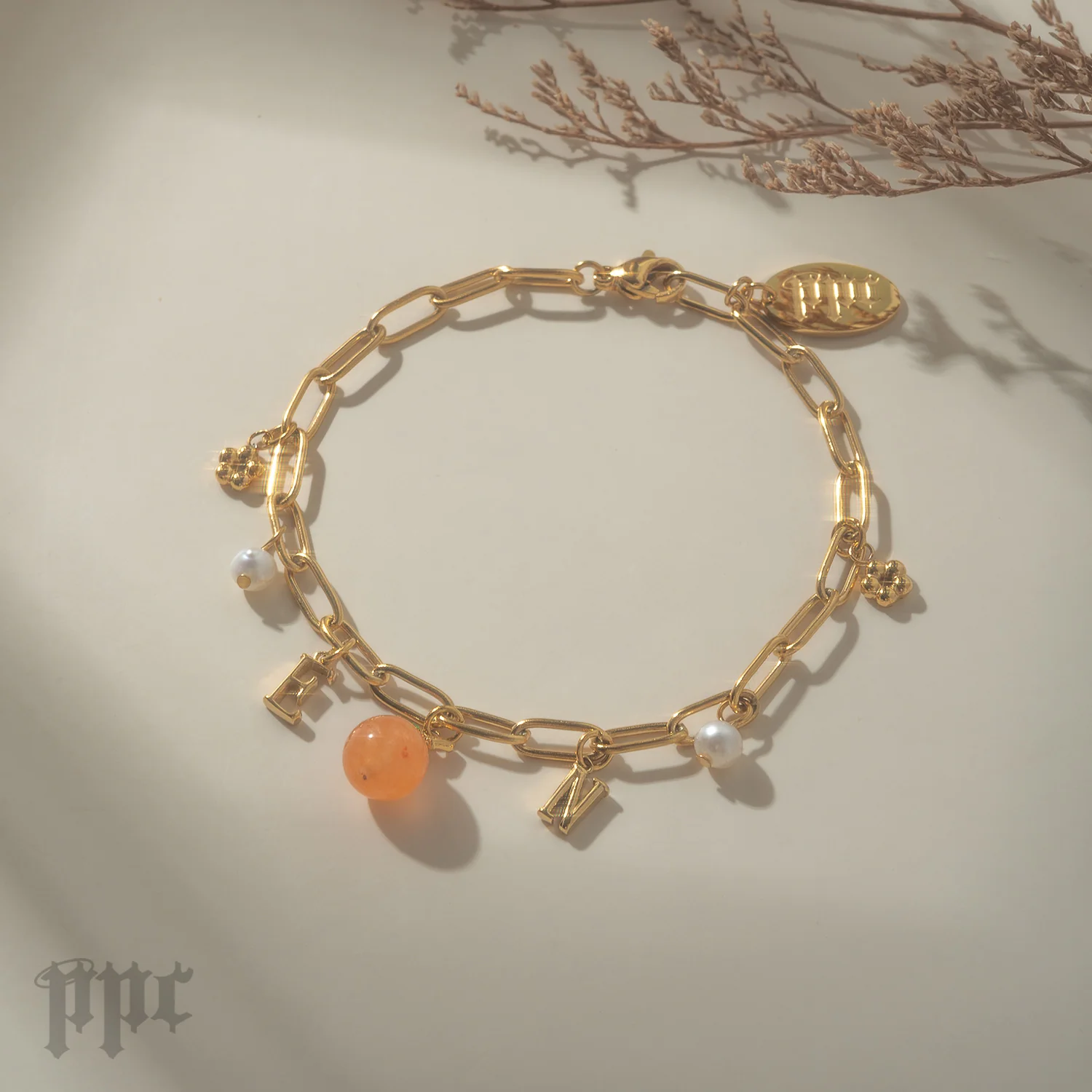 EN- Orange Flower Bracelet - Image 4