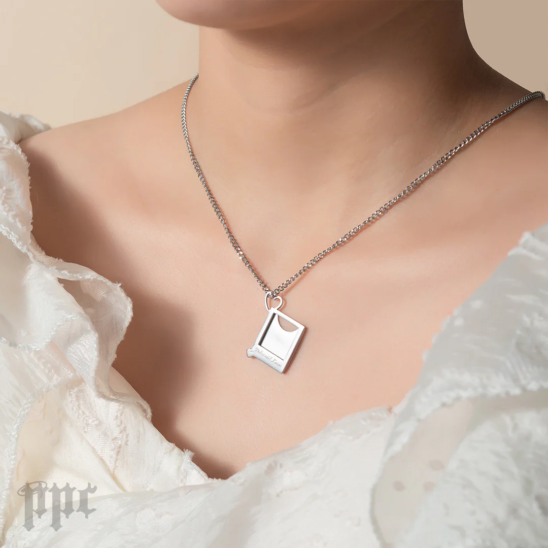 EN- Polaroid Love Necklace - Image 2