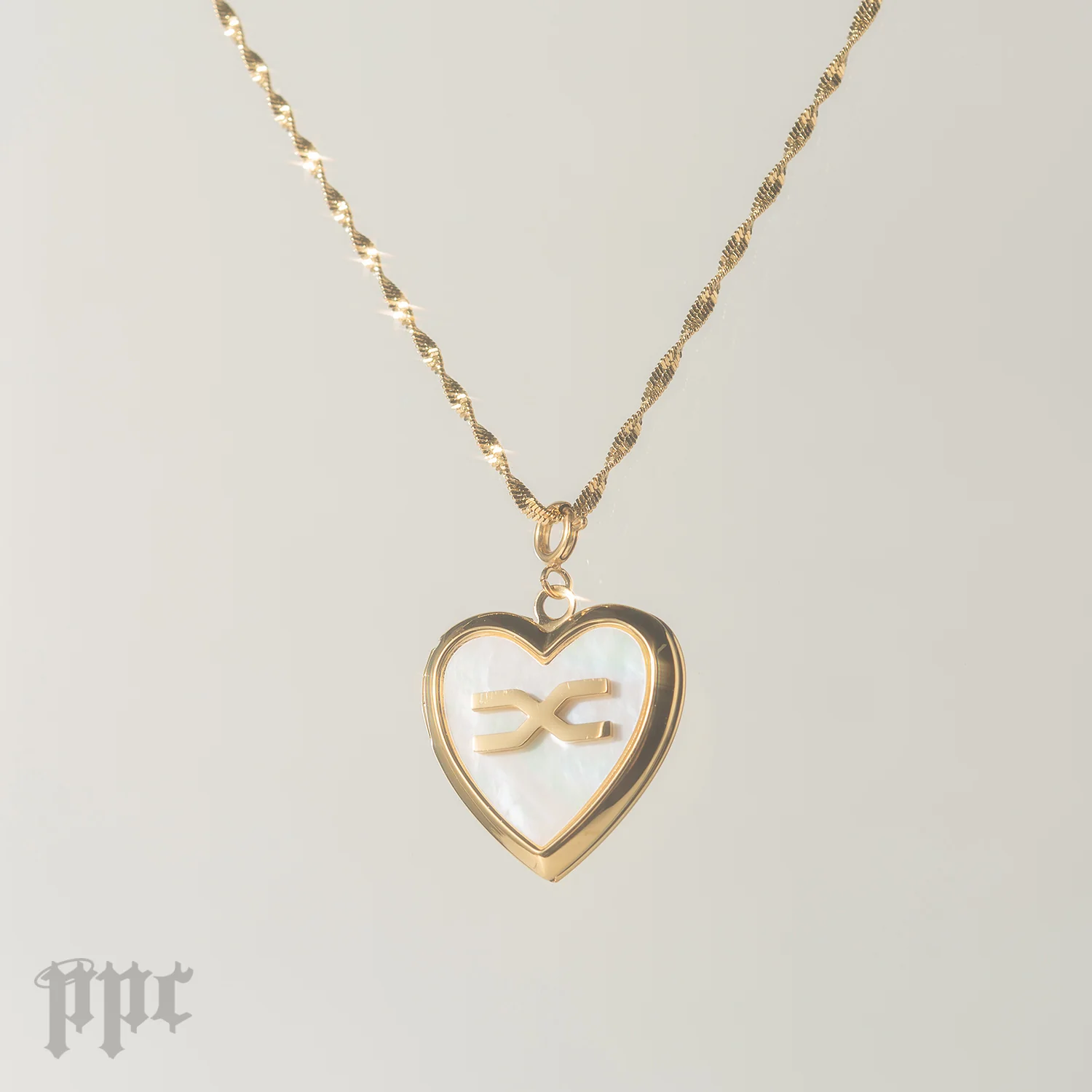 EN- Sweetheart Locket - Image 3