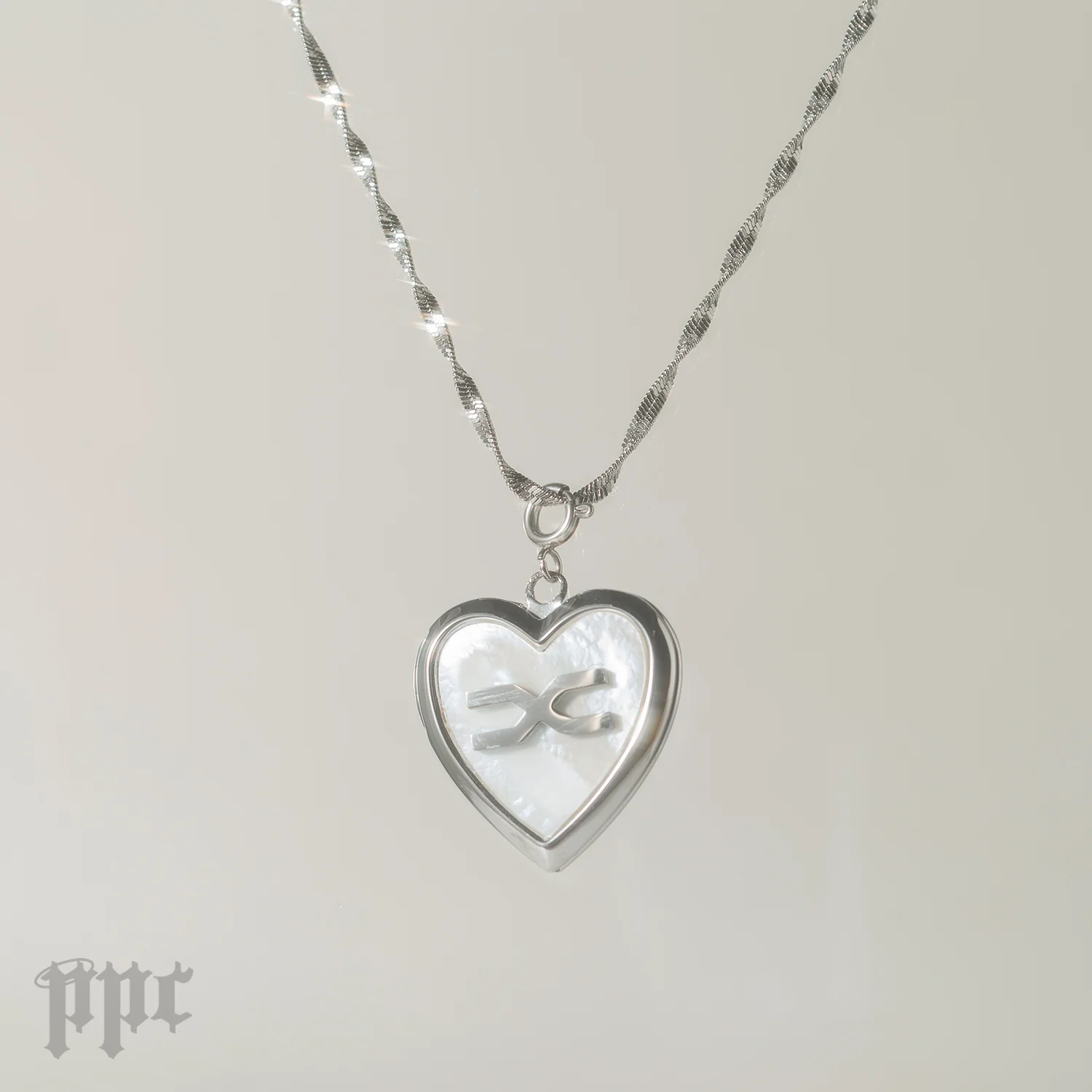 EN- Sweetheart Locket - Image 5