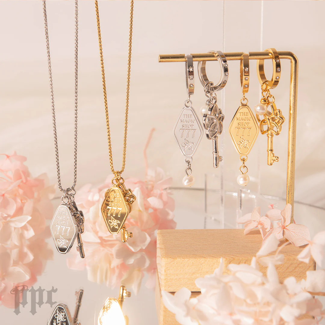 Magic Shop Necklace - Image 6