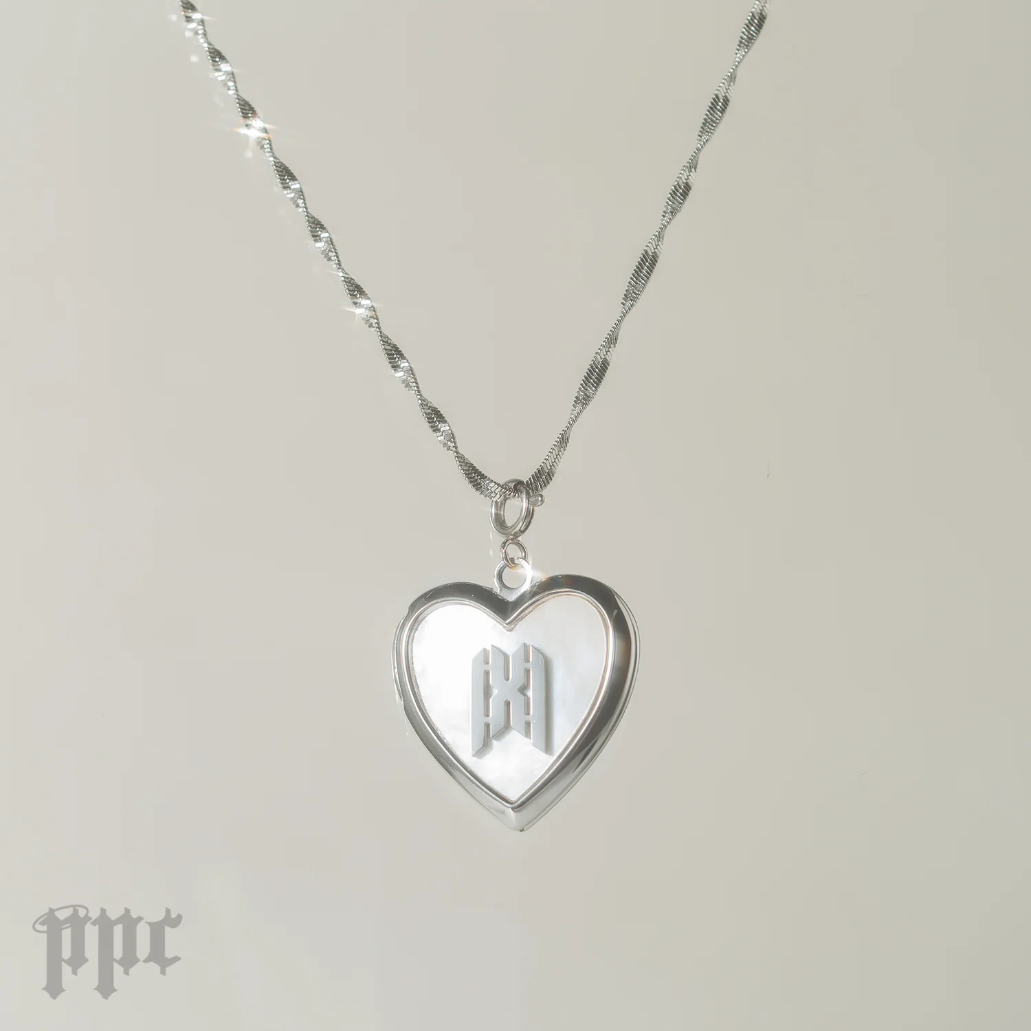 MX Sweetheart Locket - Image 3