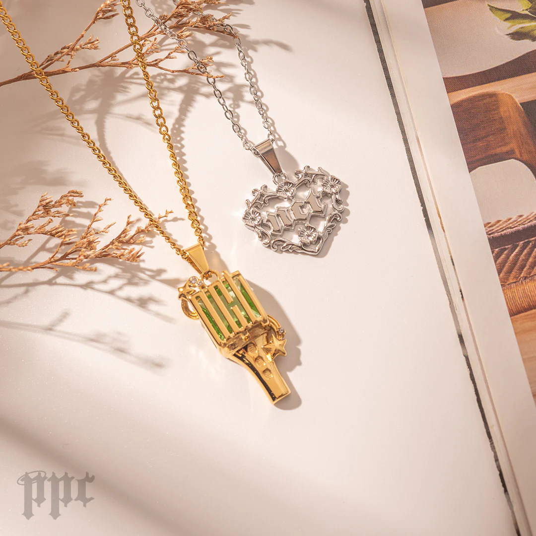 NCT Royal Hearts Necklace