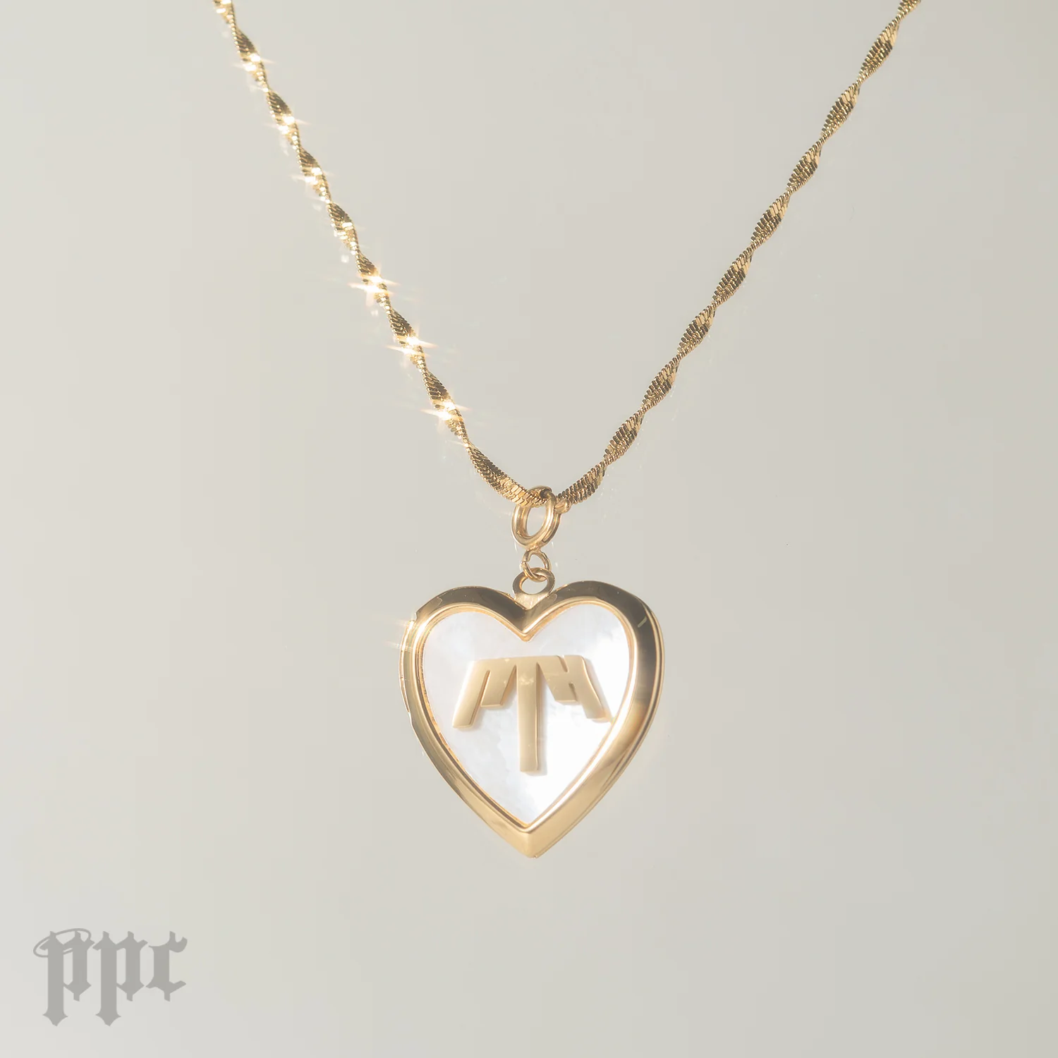 P1H Sweetheart Locket - Image 5