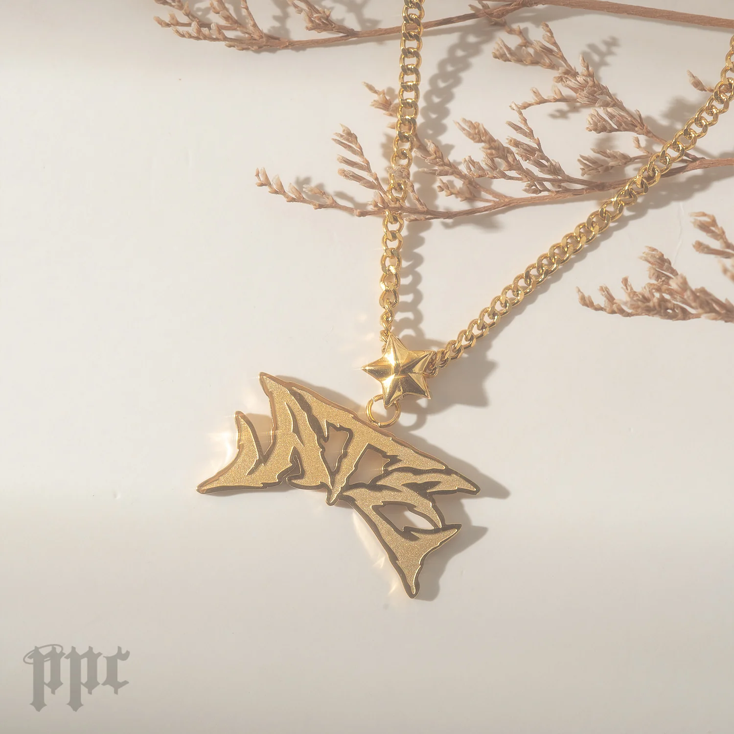 SKZ Dominate Pendant Necklace - Image 4