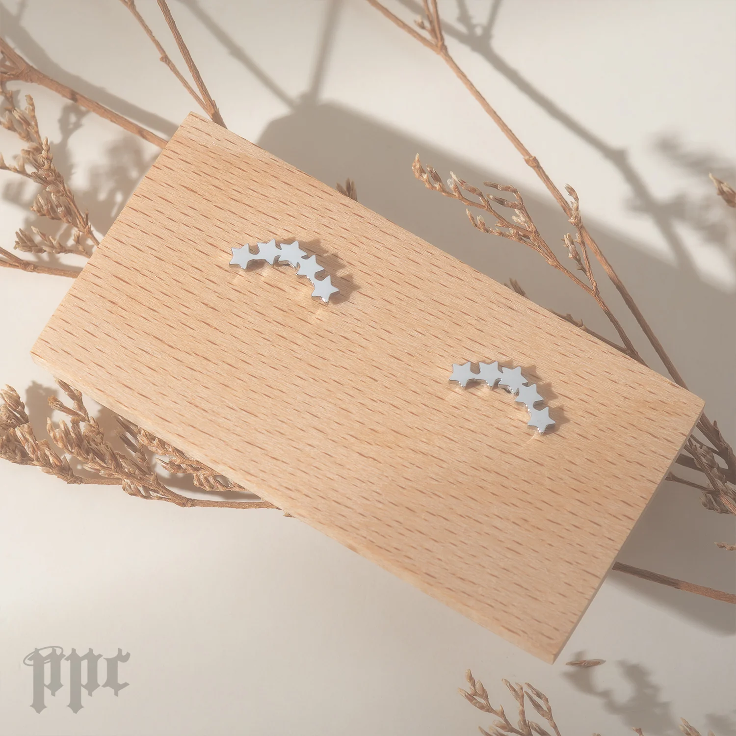 SKZ S Class Earring Set - Image 5