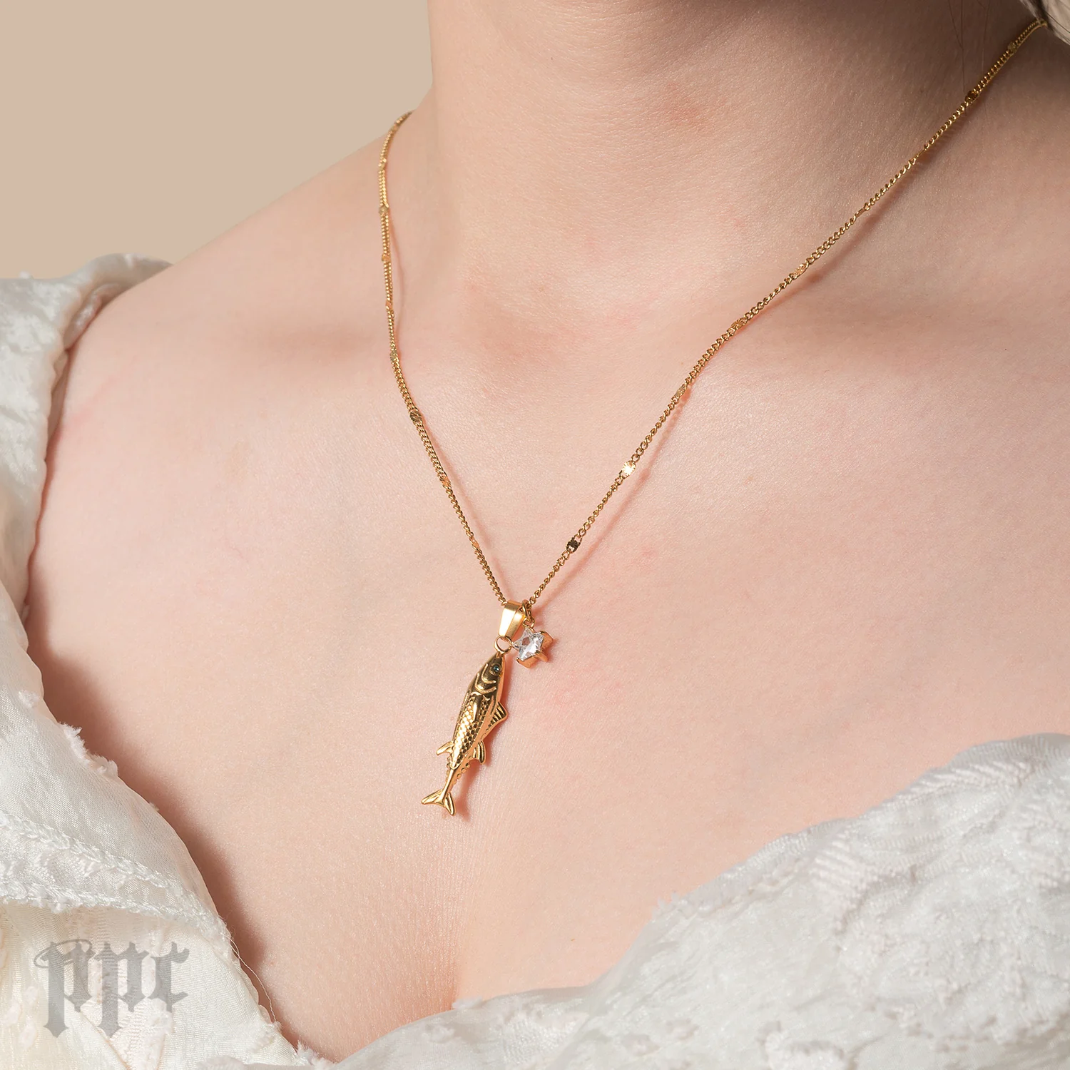 Super Tuna Necklace - Image 4