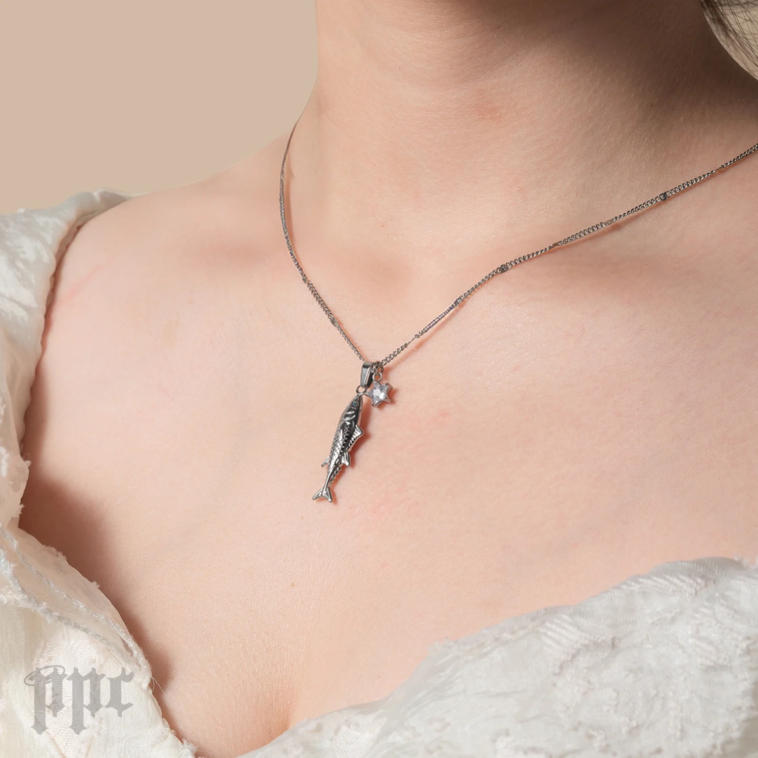 Super Tuna Necklace - Image 5