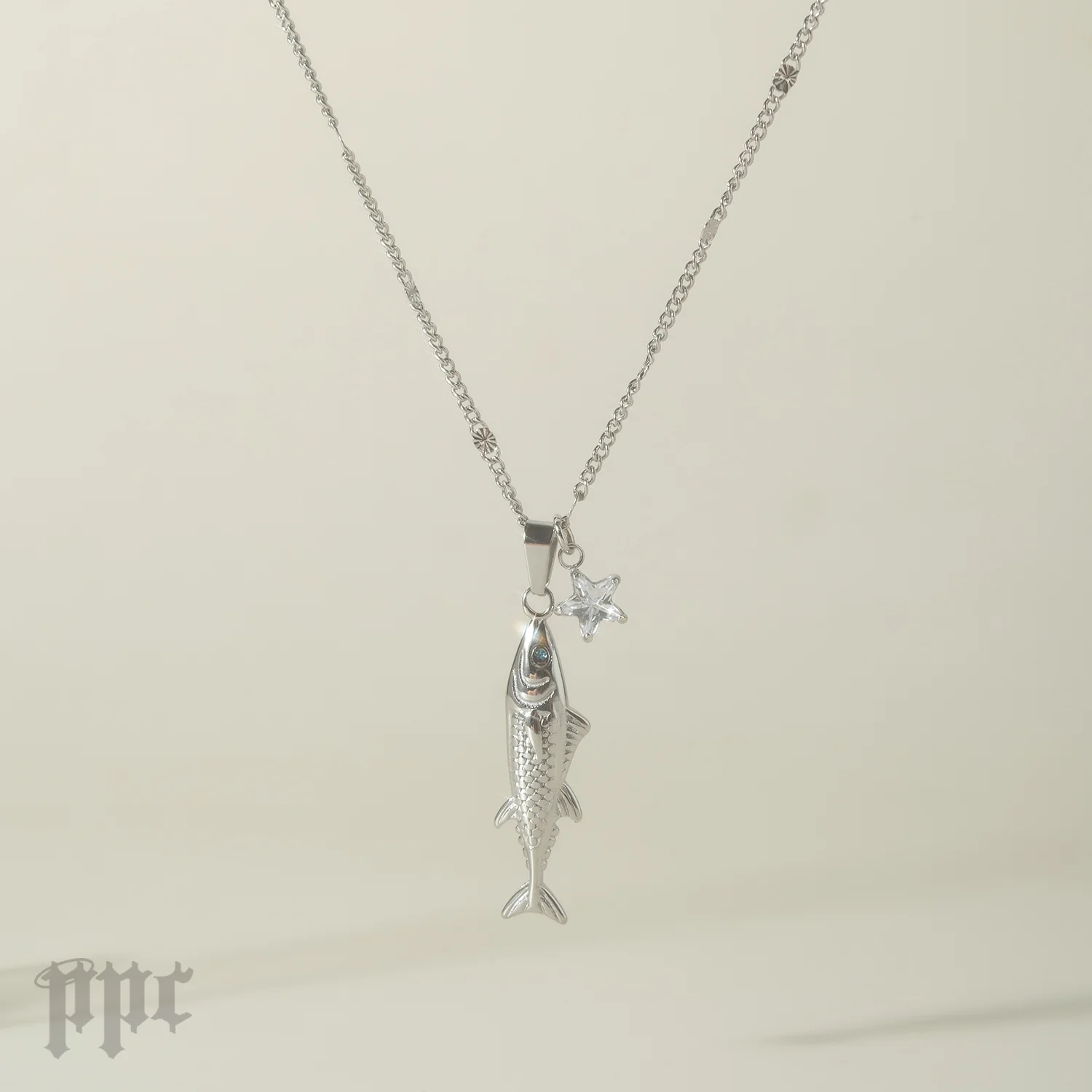 Super Tuna Necklace - Image 9