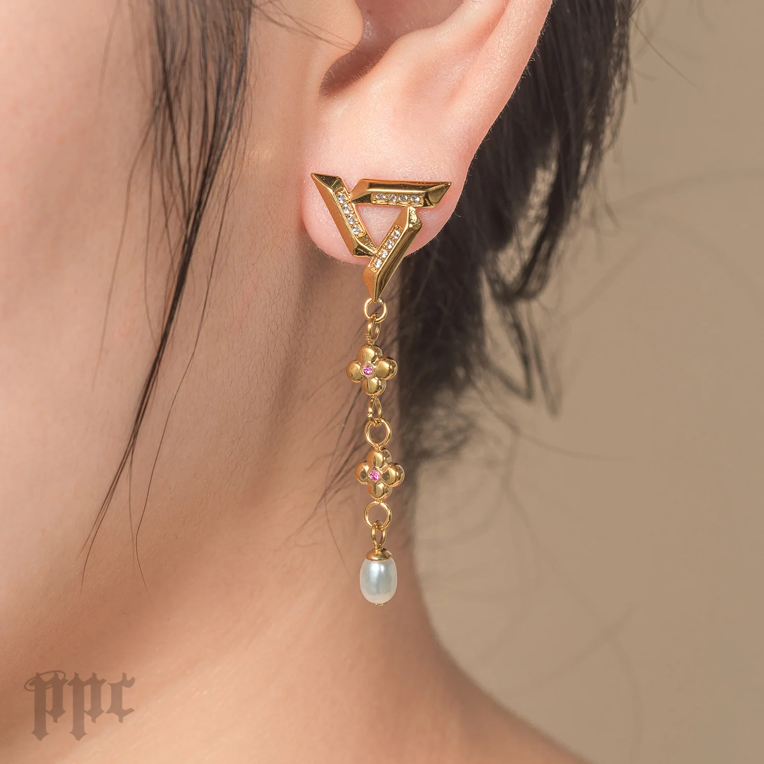 SVT April Shower Stud Earrings - Image 6