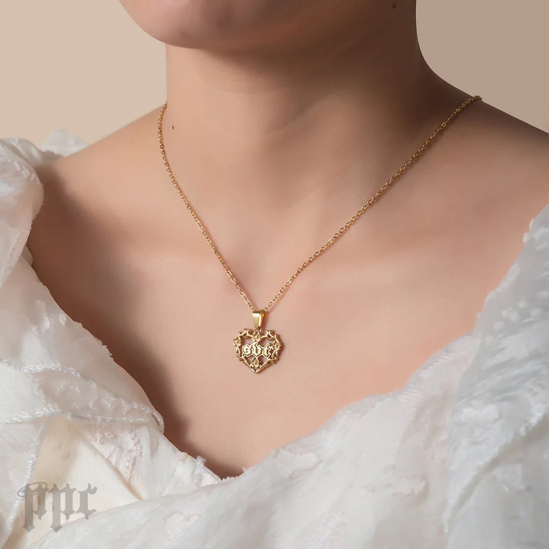 SVT Royal Hearts Necklace - Image 2