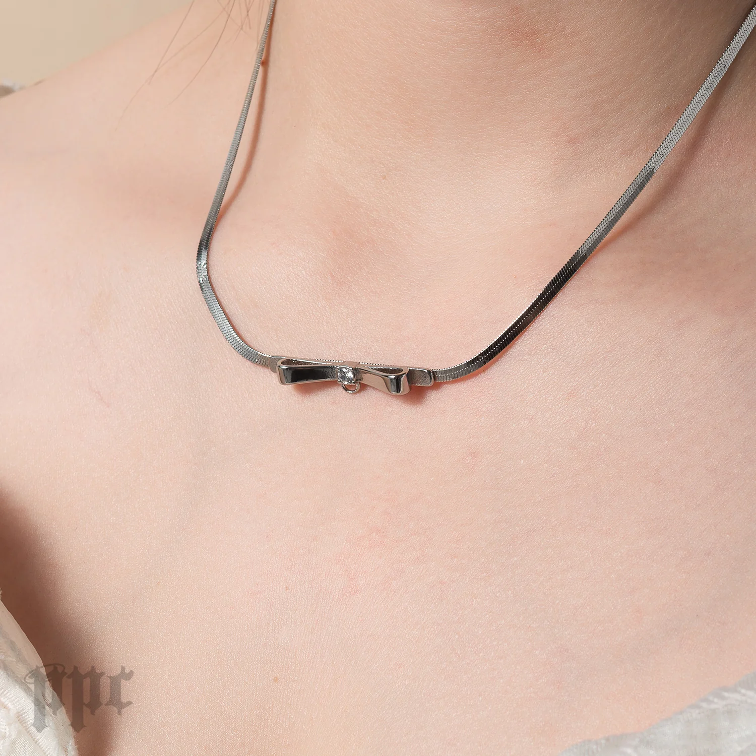 Sweetie Bow Necklace - Image 5
