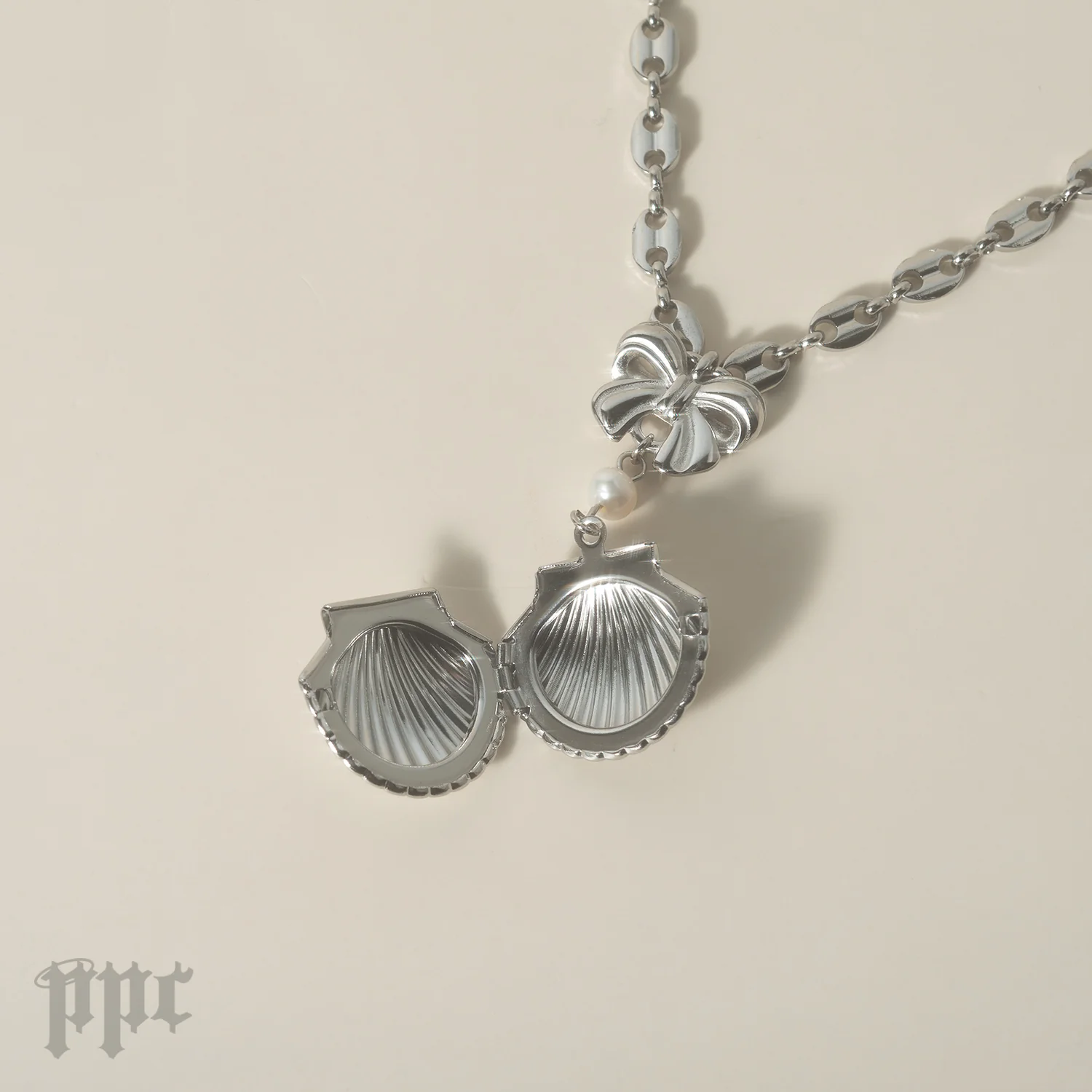 World Is My Oyster Locket Necklace - Image 2